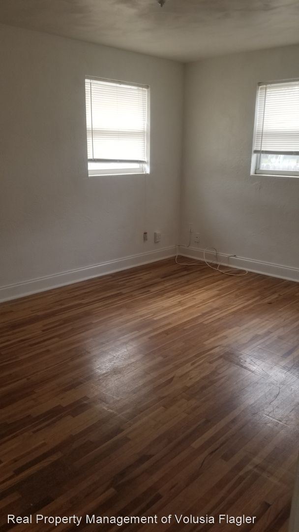 Foto del edificio - 3 br, 1 bath House - 858 Maley St