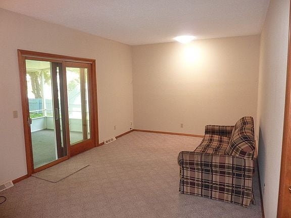 Building Photo - 3930 Kimberton Dr