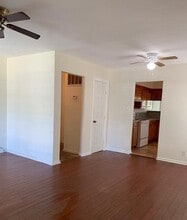 Building Photo - 103 Trout Ave