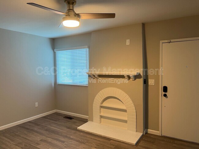 Foto del edificio - 143 Gleason Ave