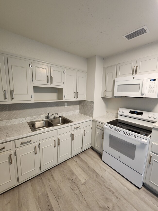 Building Photo - 113 Morningside Dr