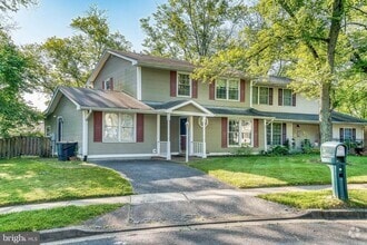 Building Photo - 2530 Vivaldi Ln