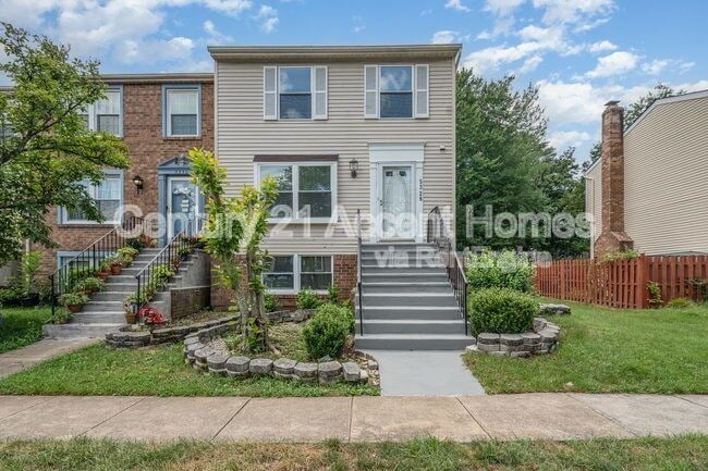 Photo - 5328 Larochelle Ct Townhome