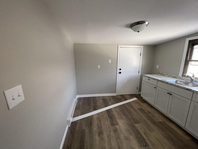 Foto del edificio - "Charming 3-Bedroom Haven on East Market Street – Your Perfect York Retreat!"