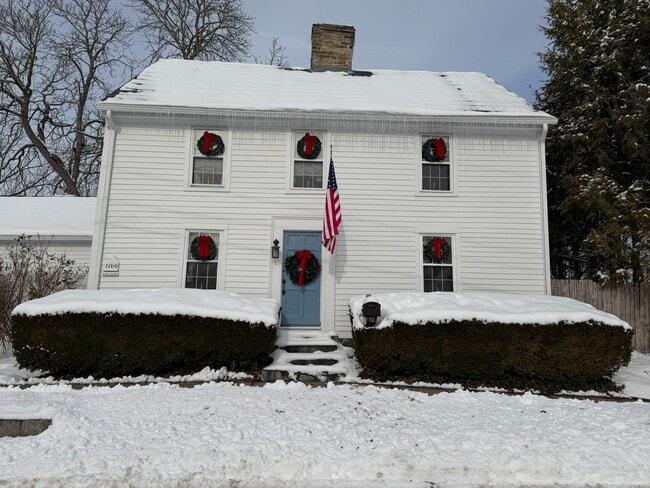 Street view in winter - 56 Union St