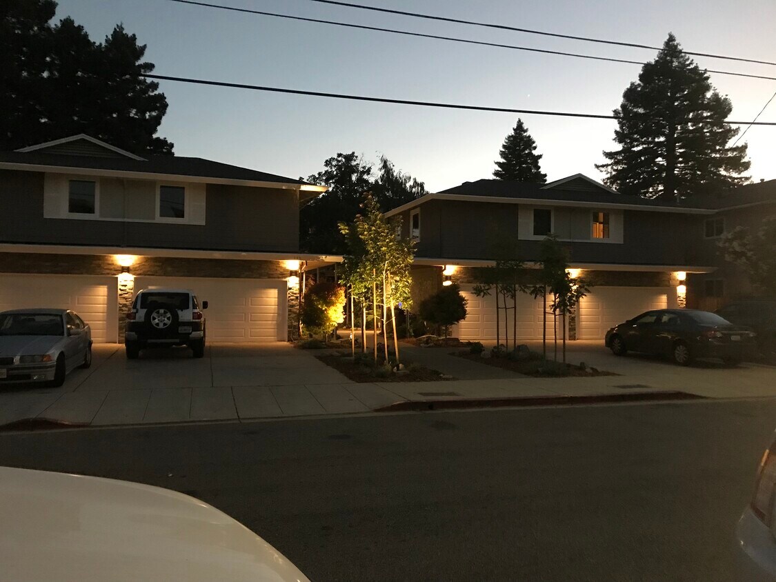 Street View at Dusk - 111 Elm St