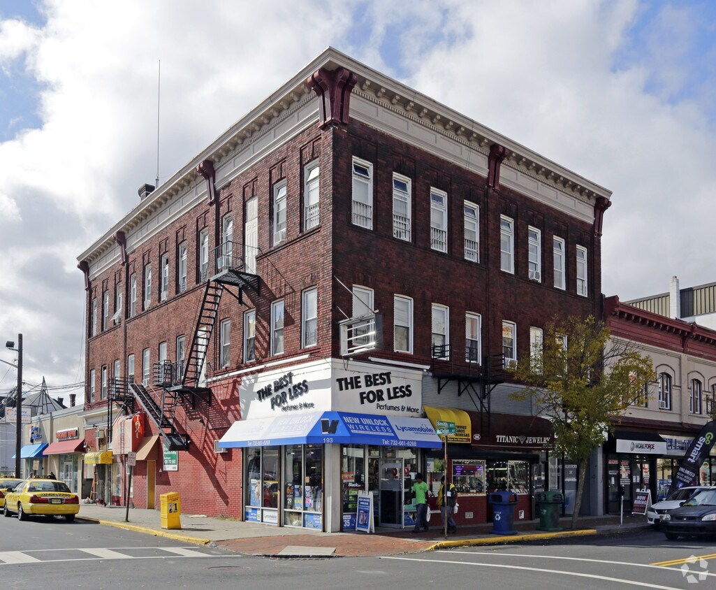Primary Photo - 193-197 Smith St
