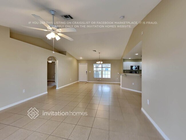 Foto del edificio - 2217 NE 8th Pl