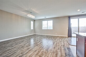 Building Photo - 7716 Plumbush Ct