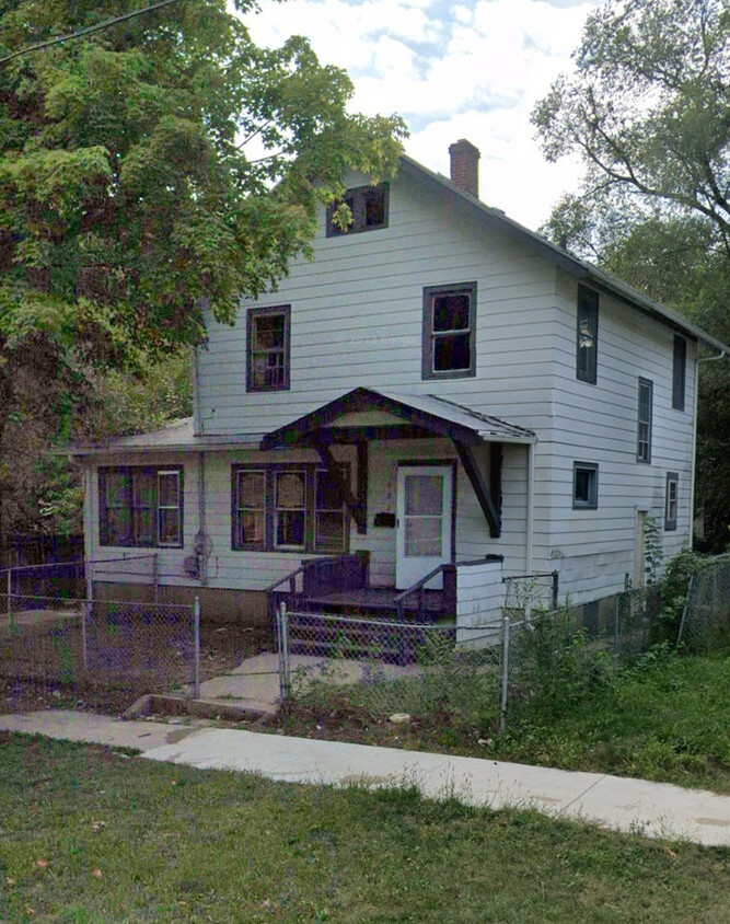 Foto principal - 422 Albert Ave