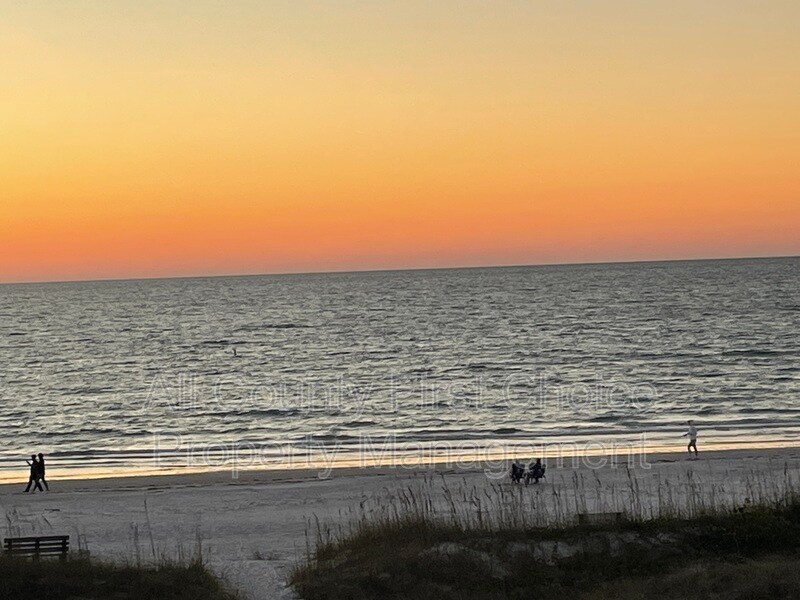 Primary Photo - 3200 Gulf Blvd