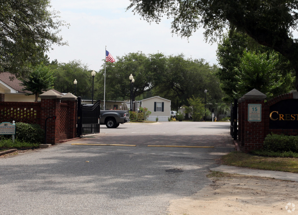 Primary Photo - Crestview Mobile Home Park