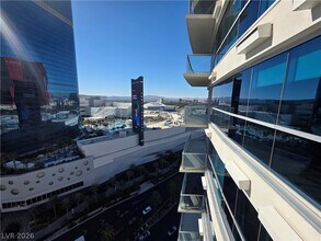 Building Photo - 2700 S Las Vegas Blvd