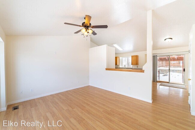 Building Photo - 4 br, 3 bath House - 703 Mittry Avenue