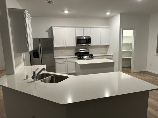 Foto del edificio - 9821 Wild Prairie Way