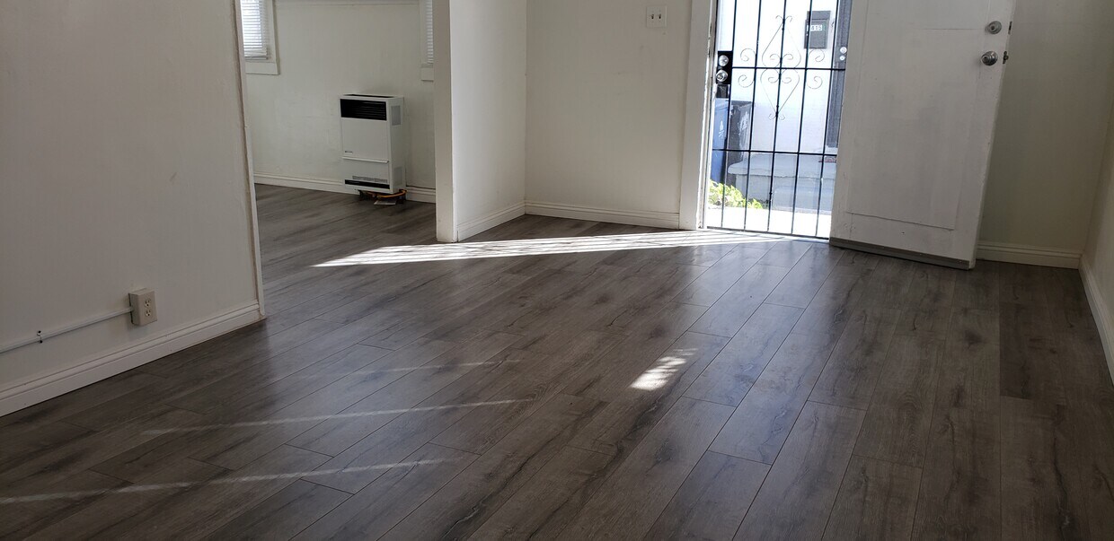 Foto principal - 4417 Burns Ave