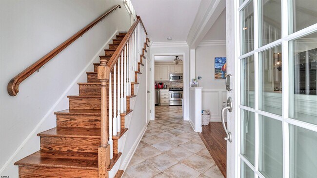 Building Photo - 6 N Lancaster Ave