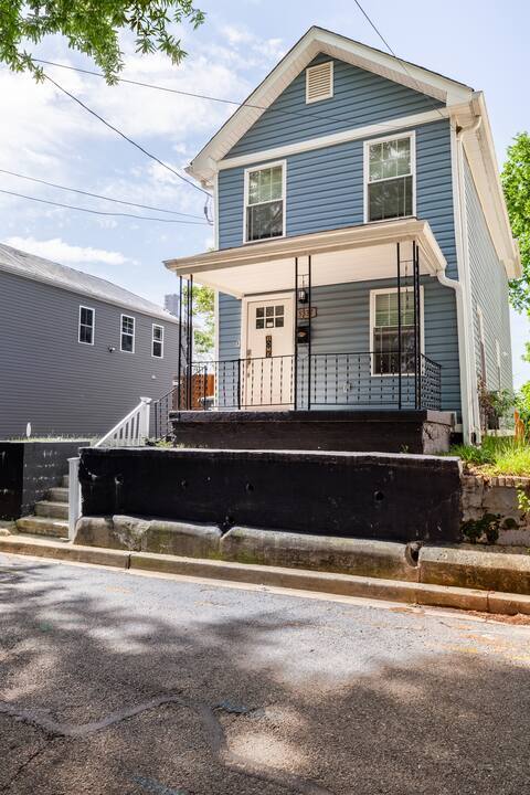 Foto del edificio - 5337 Hayes St NE