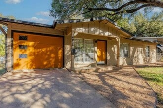 Building Photo - 4904 Enchanted Ln