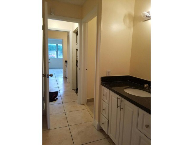 Building Photo - 2181 SW 80th Ter