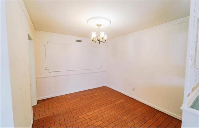 Building Photo - 2913 Laredo Dr