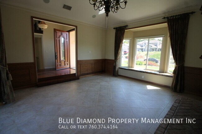 Foto del edificio - 3008 Azahar St