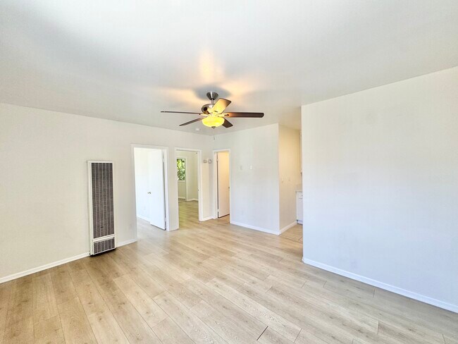Foto del edificio - 5419 Harold Way