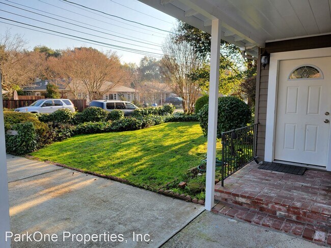 Foto del edificio - 3 br, 1 bath House - 11 Manzanita Ct