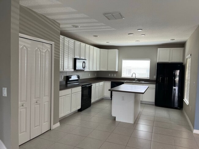 Photo - 189 Primrose Drive Townhome