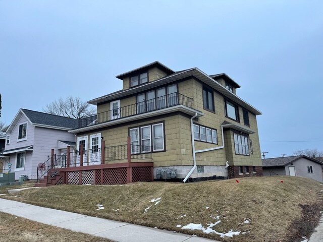Primary Photo - 631 N 4th St
