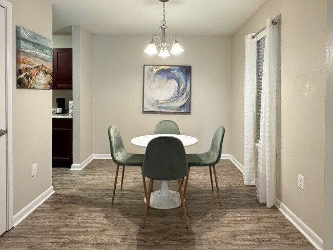 Foto del edificio - Bridgeway Apartments II