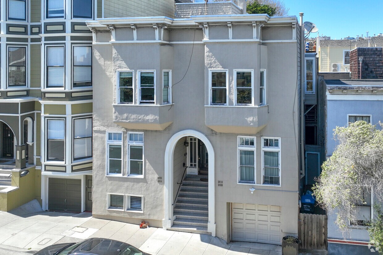 Primary Photo - 2918-2924 Pine St