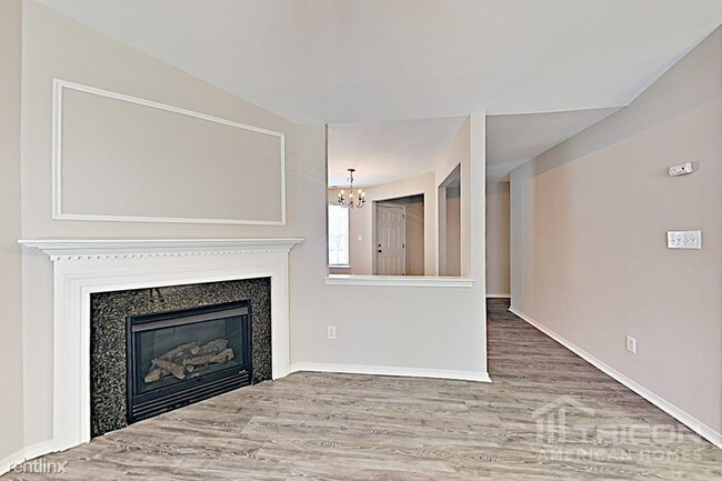 Building Photo - 1017 Narcissus Ct
