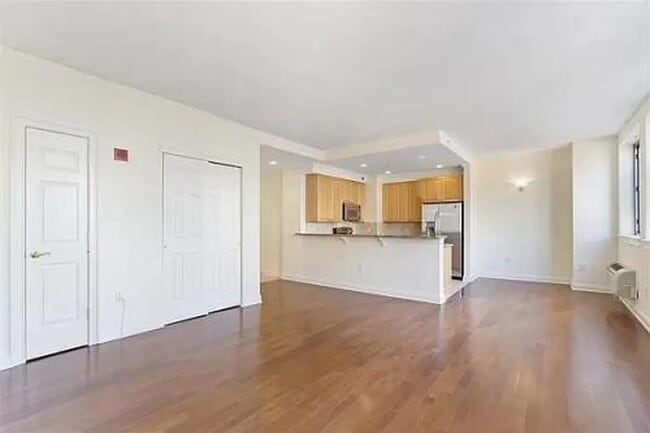 Foto del edificio - 311 Washington St