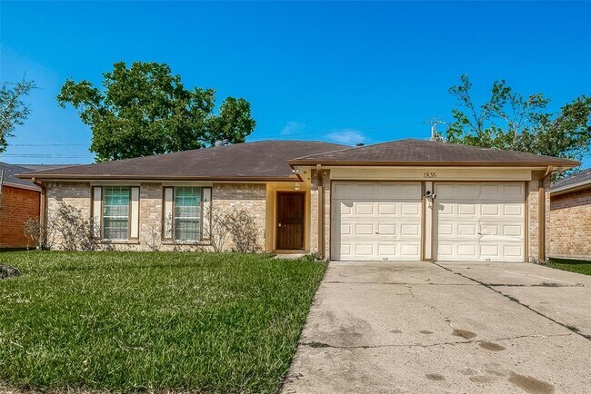 Foto del edificio - 1835 Ripple Creek Dr