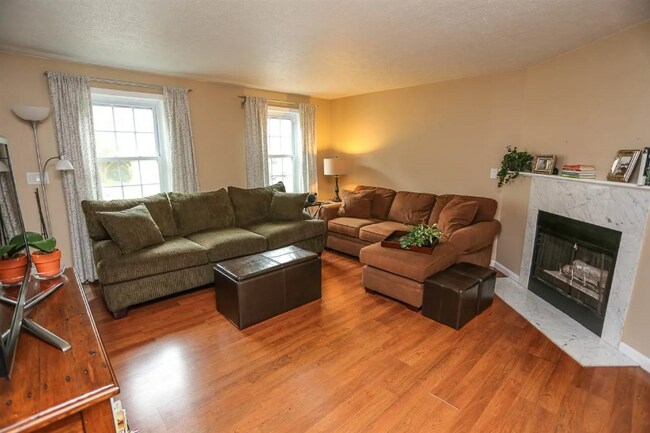 Foto del edificio - 106 Weston Rd