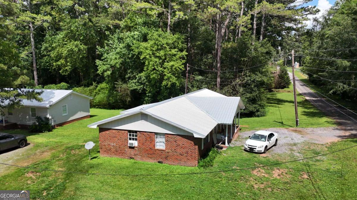 Building Photo - 120 Foothill Dr