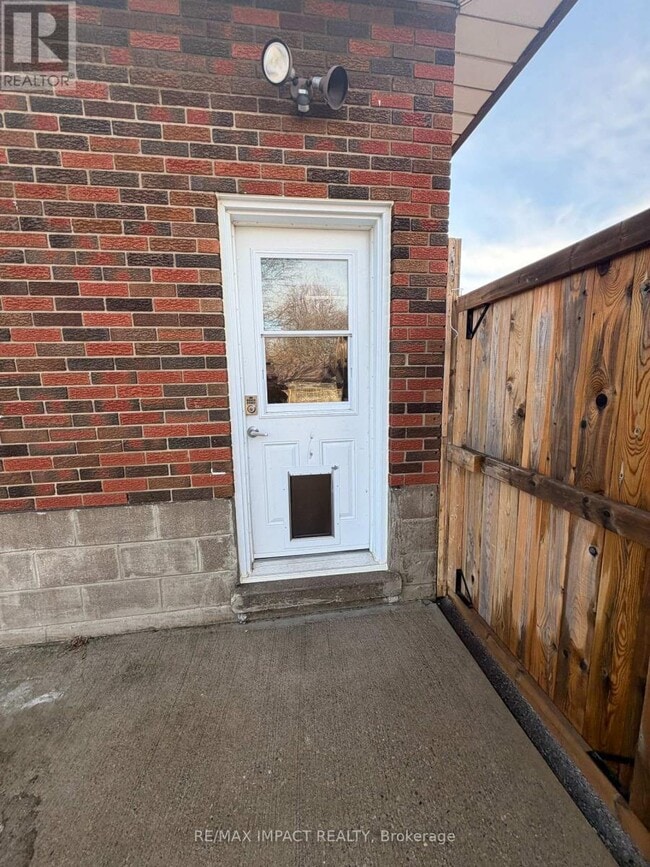 Building Photo - 20 Gillrie Ct