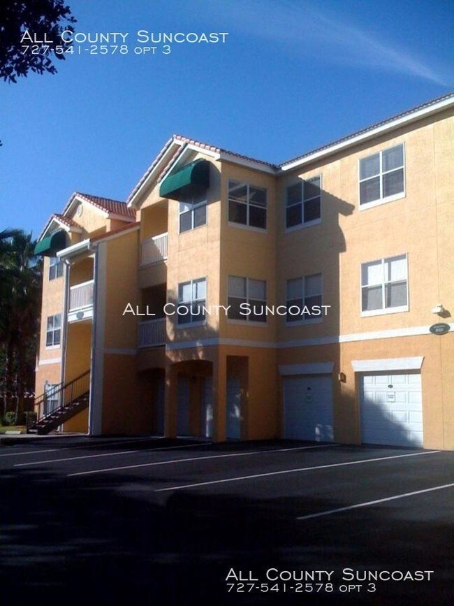 Building Photo - 8307 Columns Cir
