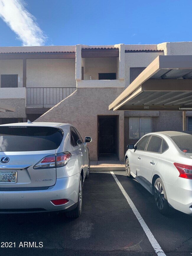 Foto del edificio - 4554 N Paradise Vlg Pkwy S