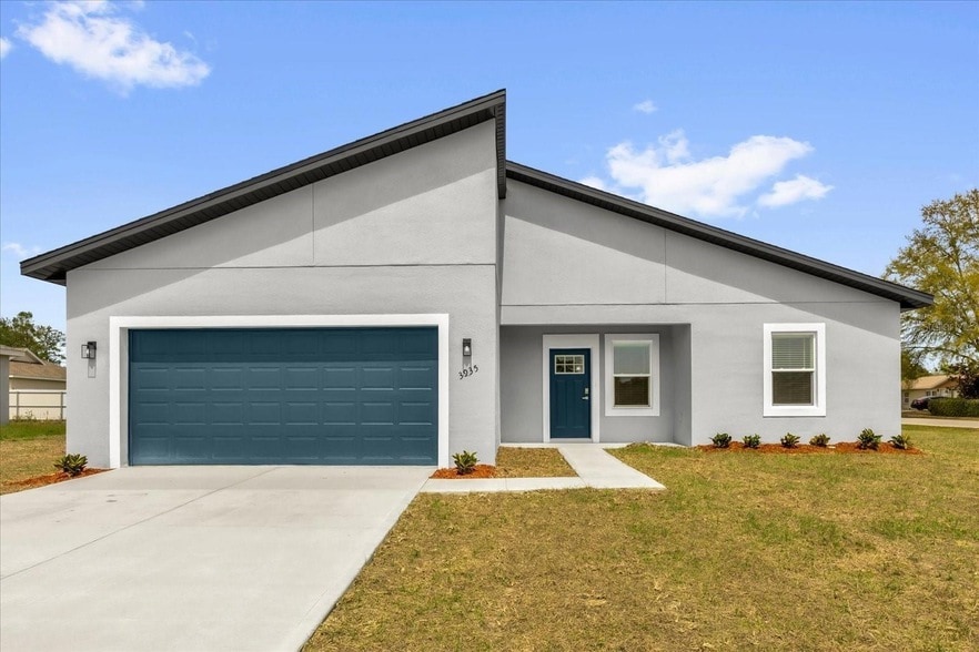 Primary Photo - 3935 SW 151st Pl