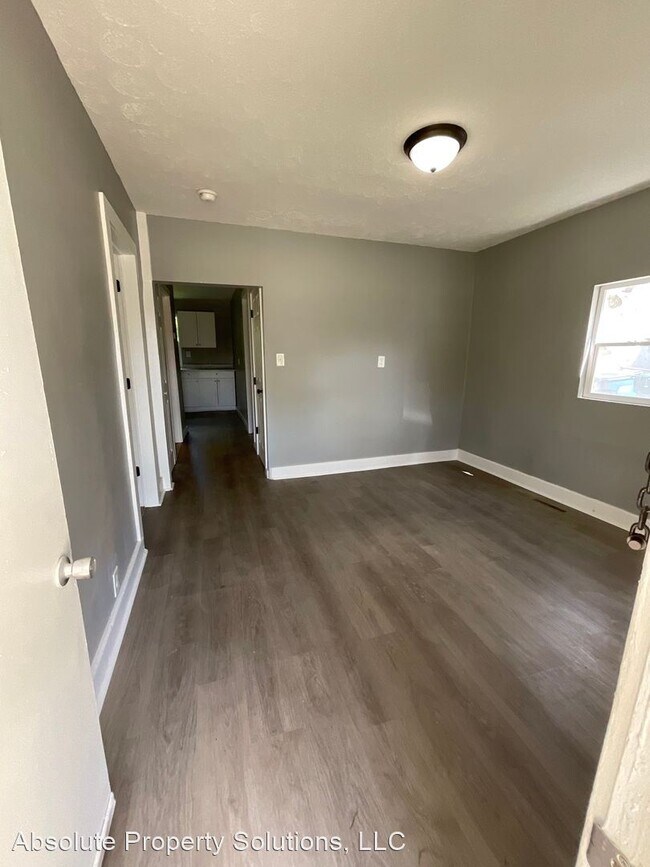 Foto del edificio - 2 br, 1 bath House - 1536 N Golden Ave