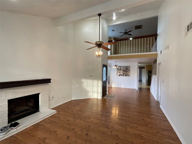 Foto del edificio - 3103 Ashford Bend Dr