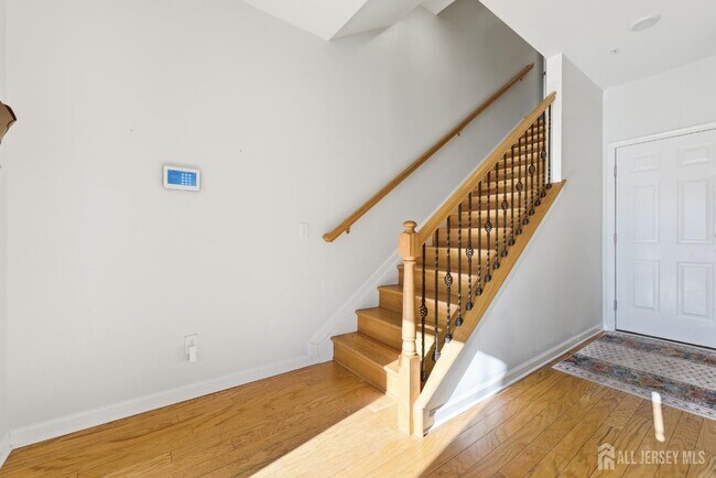 Foto del edificio - 38 Bond St