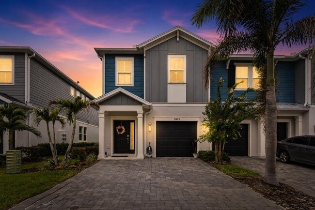Foto del edificio - 2872 Grand Kemerton Pl