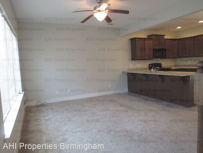Building Photo - 3 br, 2.5 bath House - 568 Polo Way