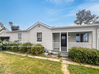 Building Photo - 151 Rock St