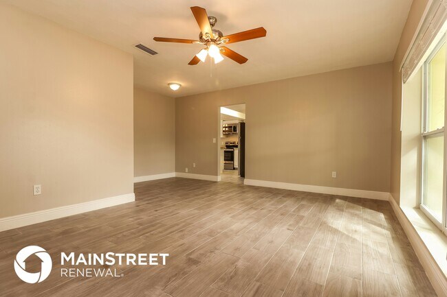 Foto del edificio - 17734 Rivendel Rd