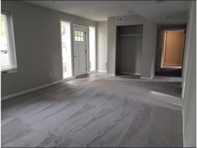 Foto del edificio - 2106 SE Fairmount St