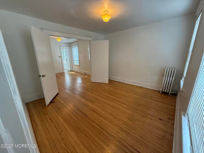 Building Photo - 115 N 3rd Ave